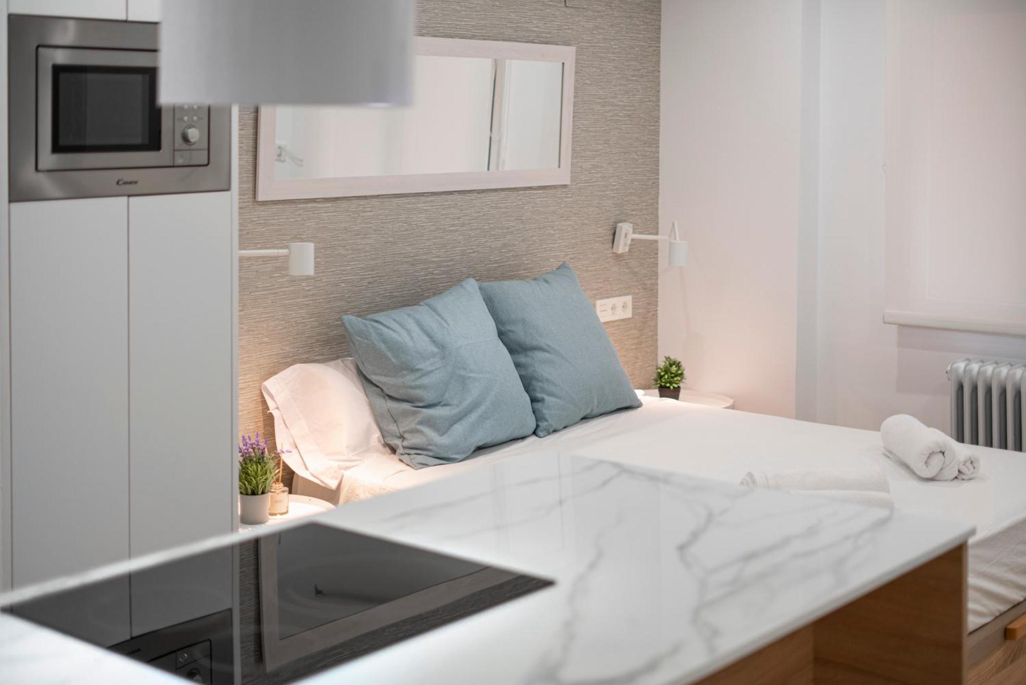 Estudio Deluxe En Jardines Del Triunfo - Granada Kültér fotó